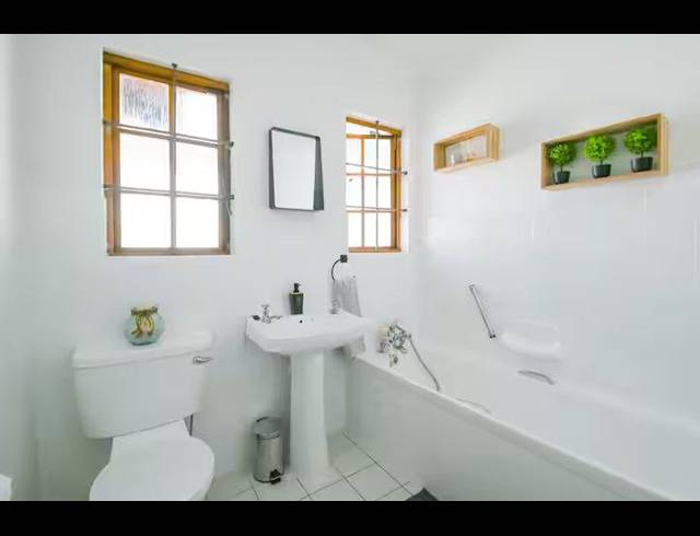 3 BEDROOM PROPERTY TO RENT IN DAWNCREST